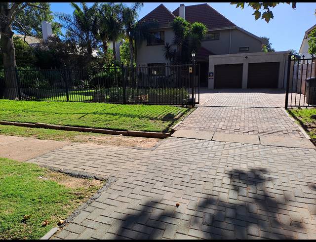 4 bed property to rent in PAGLANDE